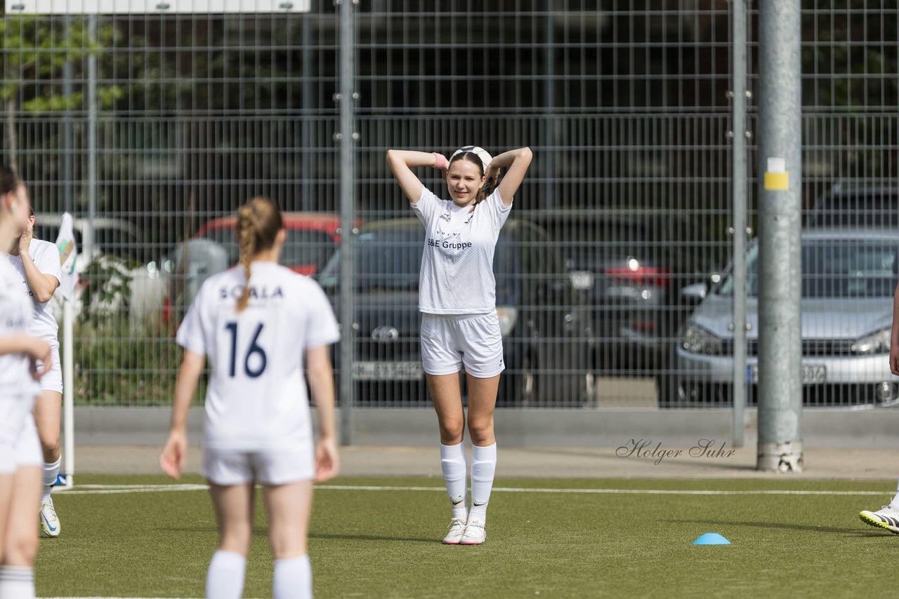 Bild 89 - wBJ SC Alstertal-Langenhorn - Rissener SV : Ergebnis: 9:0